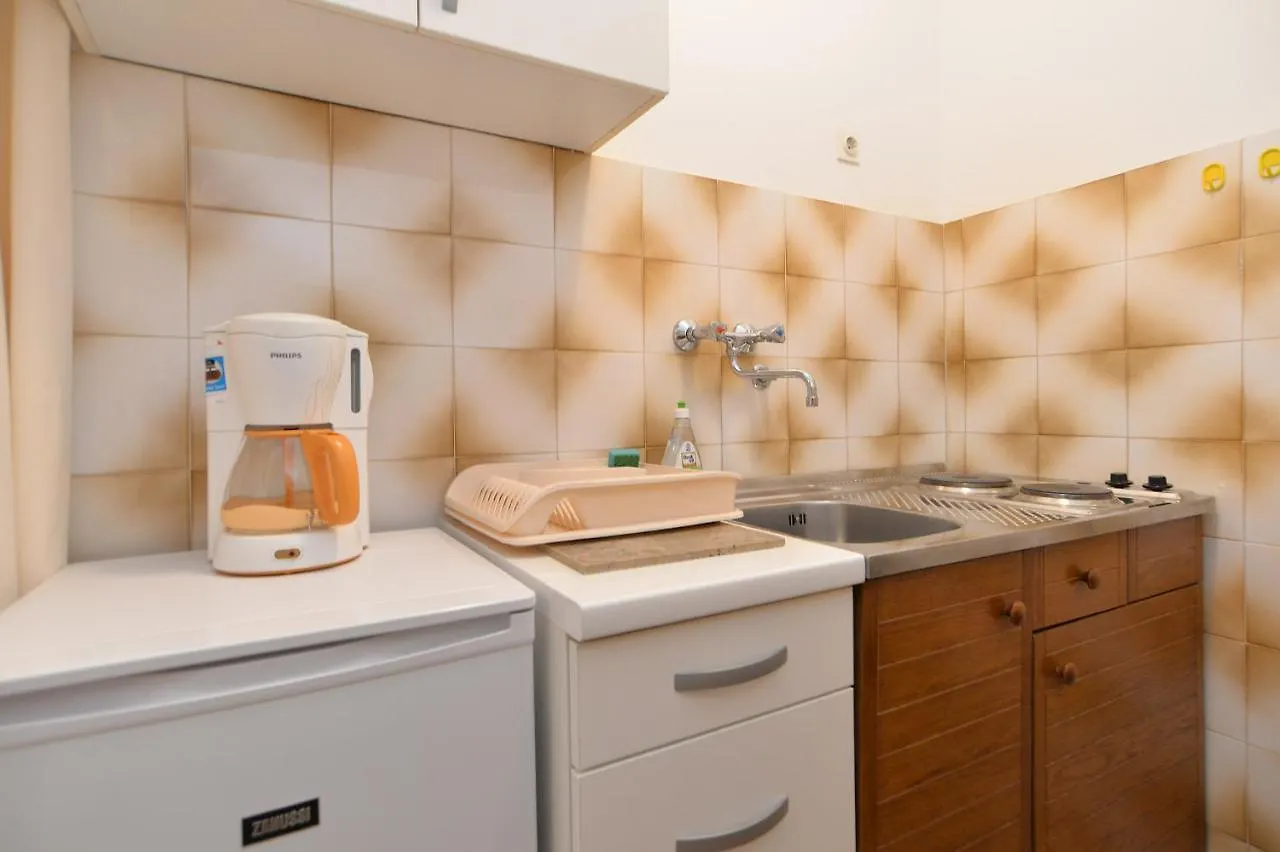 Apartment Studio Snjezana 1747 Medulin